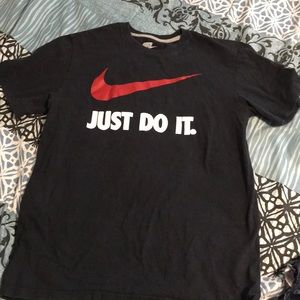 Men’s Nike T- Shirt